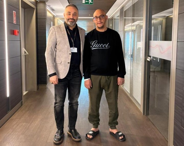 Cezayirli tır şoförü 5 yıl sonra ayağa kalktı: Türkiye’de yürümeye başladı